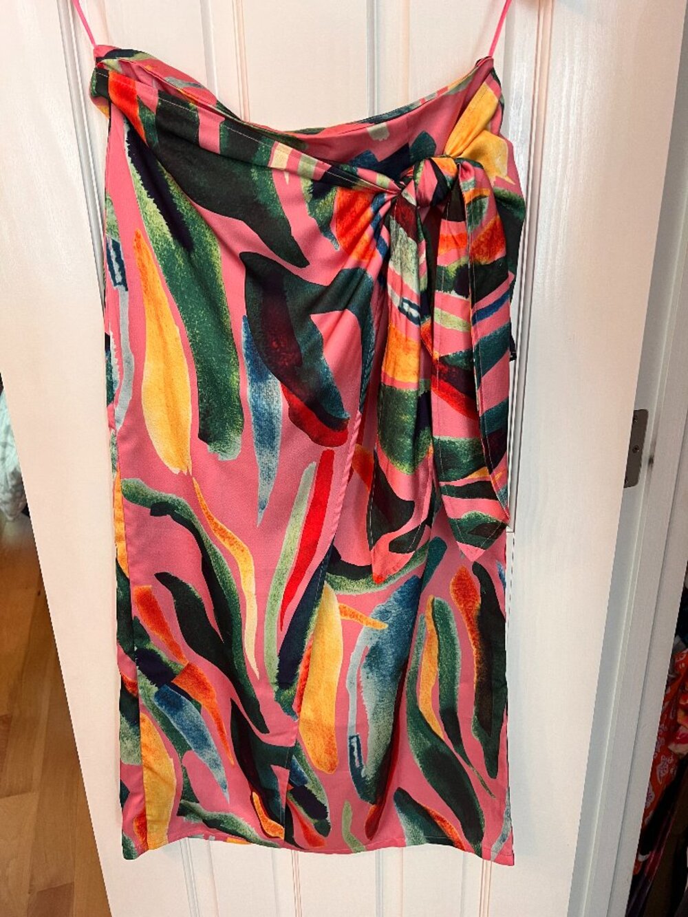 Never Fully Dressed wrap skirt size 6